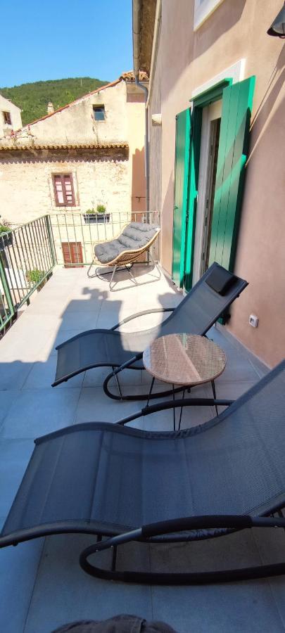 Luxury Apartment - Old Soul With A New Heart Cres Esterno foto