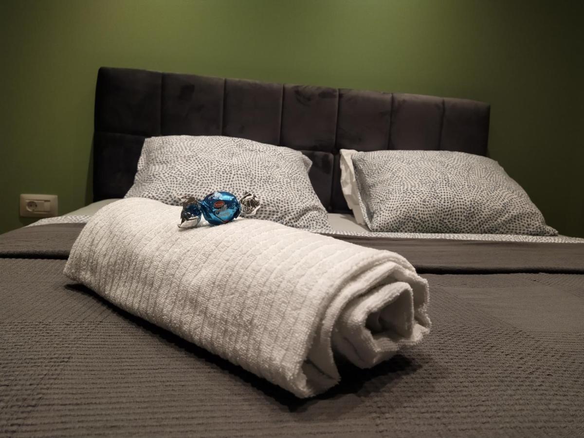 Luxury Apartment - Old Soul With A New Heart Cres Esterno foto