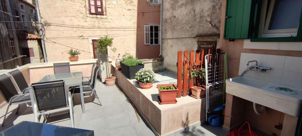 Luxury Apartment - Old Soul With A New Heart Cres Esterno foto