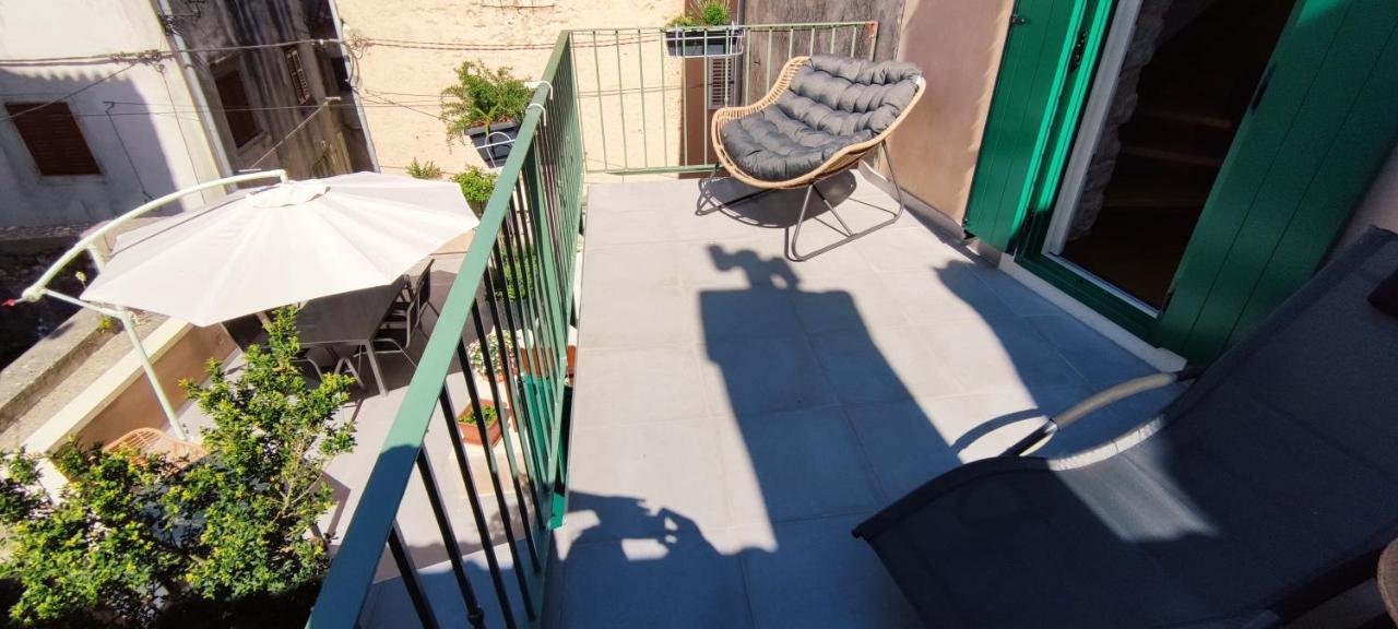 Luxury Apartment - Old Soul With A New Heart Cres Esterno foto
