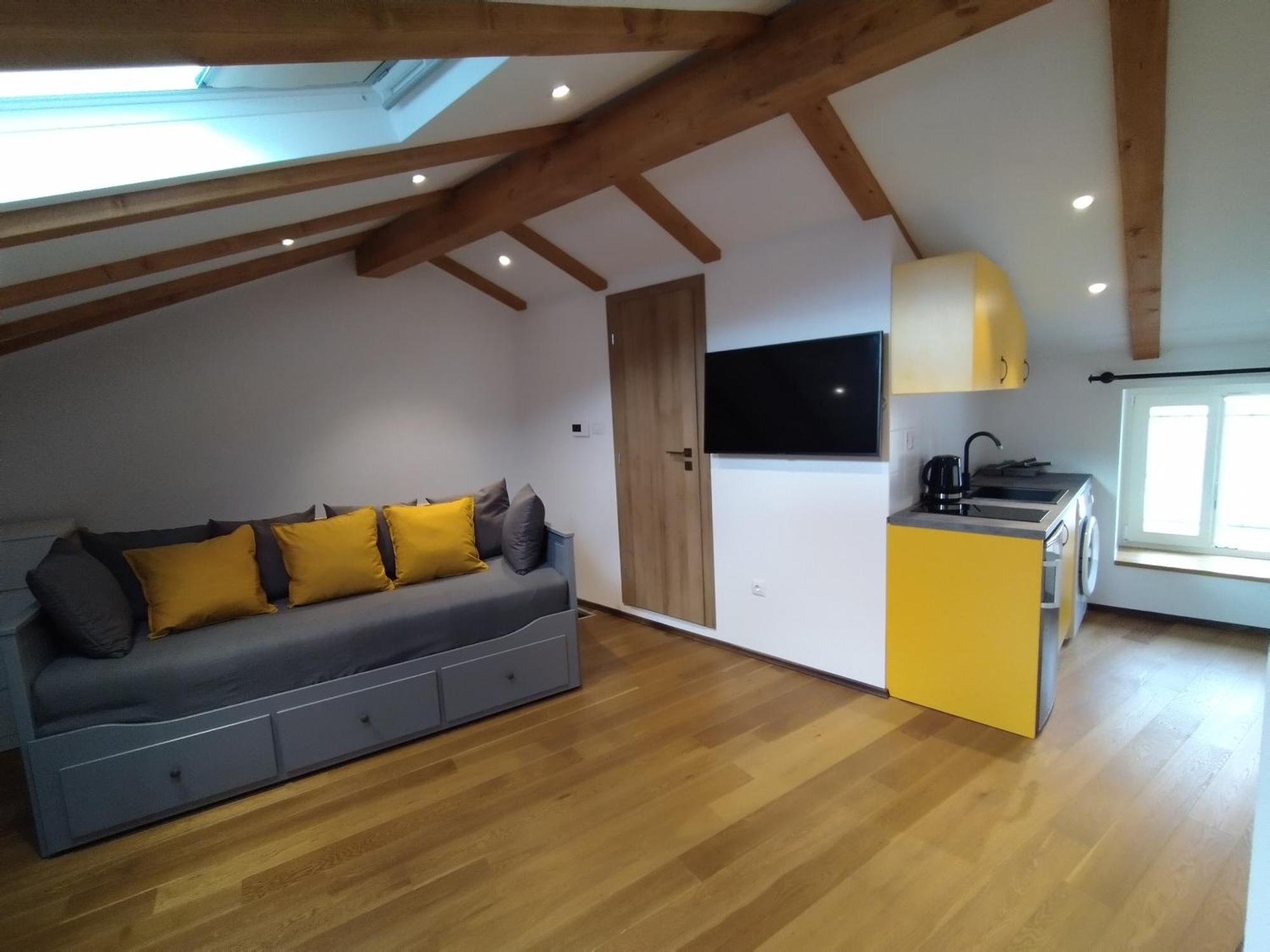 Luxury Apartment - Old Soul With A New Heart Cres Esterno foto